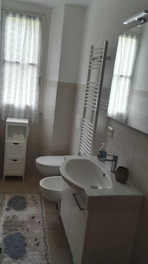 Casa Viviani Apartment Леванто Екстериор снимка